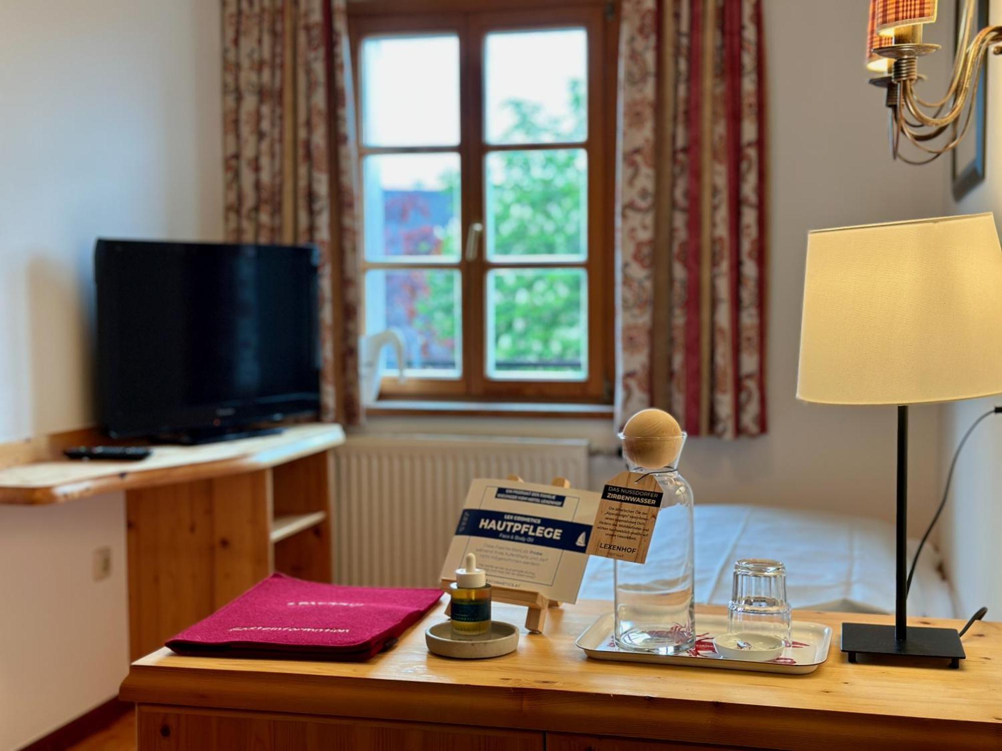 Lexenhof Hotel นุสดอร์ฟ อัม แอทเทอร์ซี ห้อง รูปภาพ